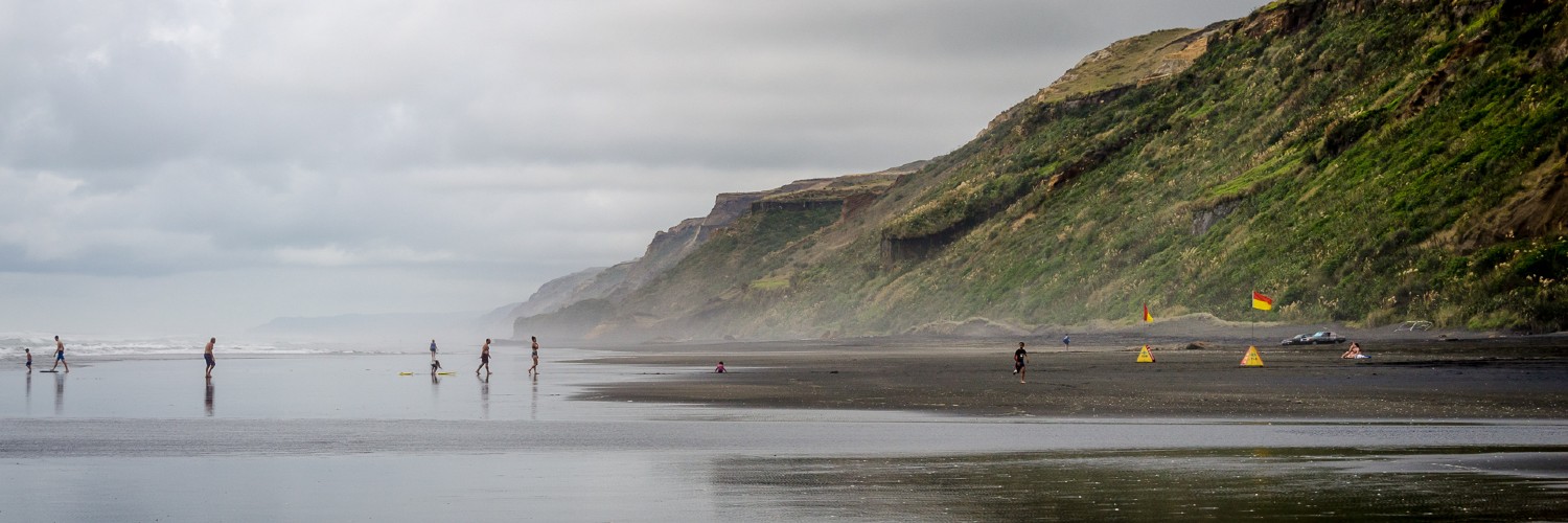 Kariotahi Beach