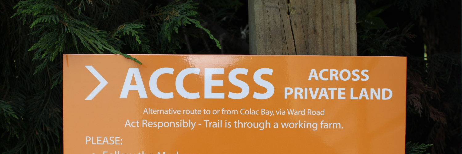 TAT Colac Bay Access Sign