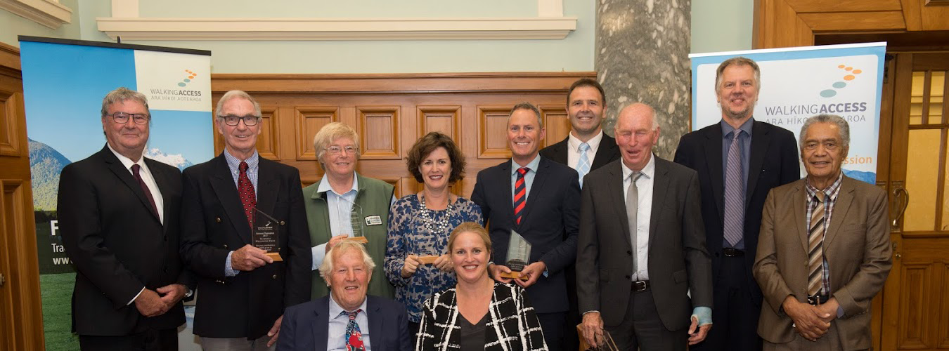 7 March 2017 Walking Access Champion Awards at Parliament award winners with Minister Louise Upston, Eric Pyle, John Forbes, Peho Tamiana