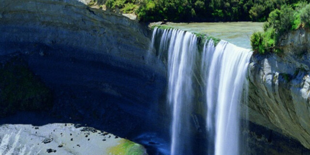 Mangatiti Falls iSite1