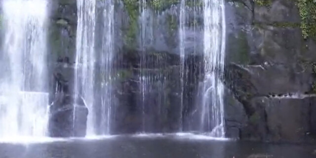 Te Waro Block Waterfall