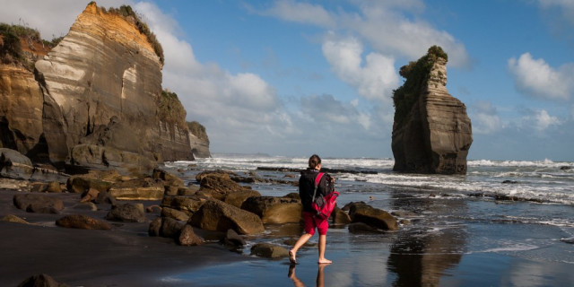 Three Sisters rocks Taranaki