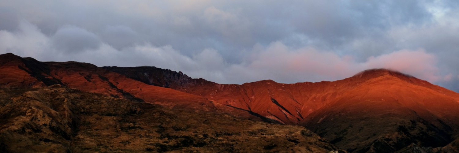 Wanaka hills