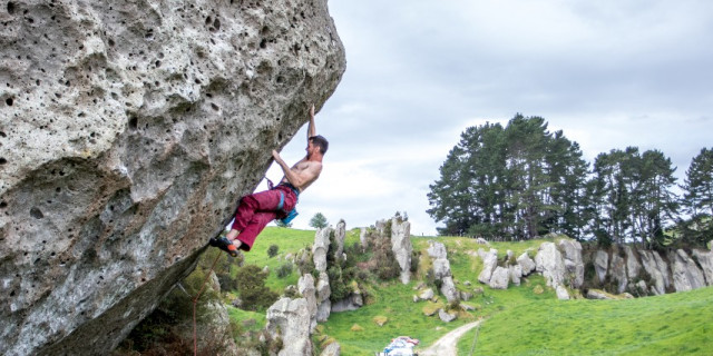 Wharepapa south rock climbing 