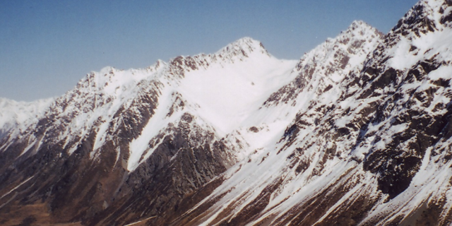 Tahr High Country