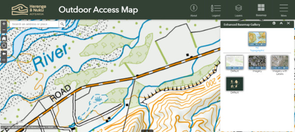 Screenshot of map showing basemap options