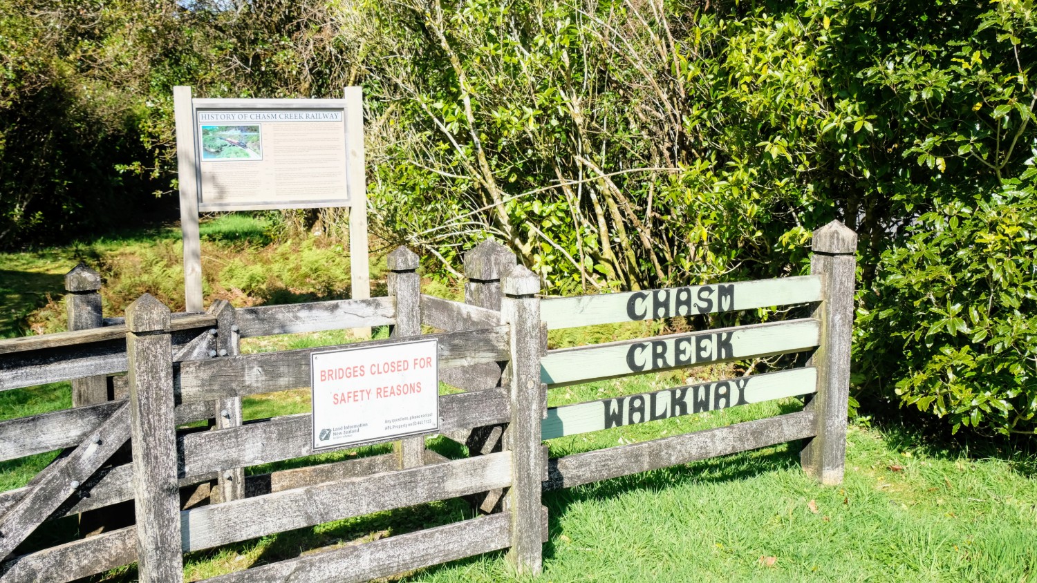 Chasm Creek Walkway