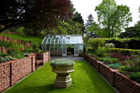 Tupare Glasshouse