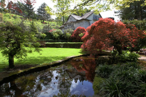 Tupare House from Elizabeth Garden