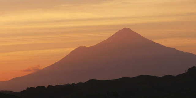 Mt Taranaki sunset